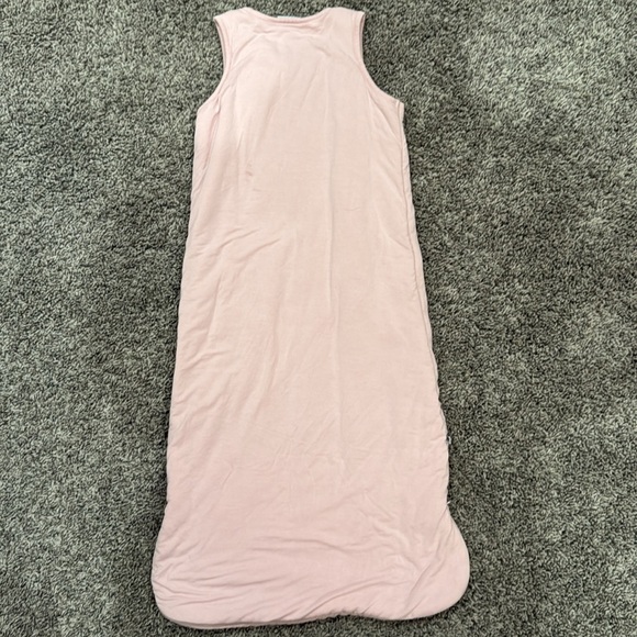 Bums & Roses Sleep Sack - Picture 2 of 3